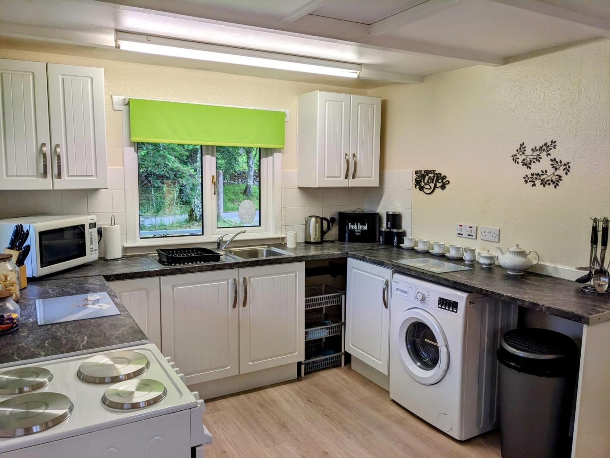 Studio Cottage * Tummel Bridge